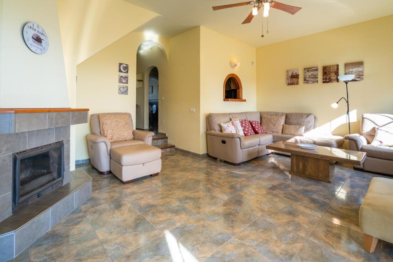 3 Bedroom House, 400M To The Beach, Near La Cala De Mijas Malaga Luaran gambar